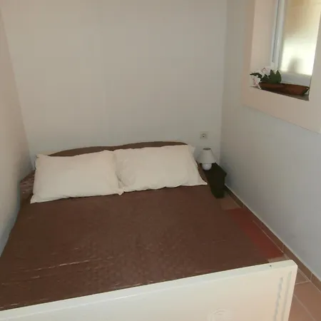 Sea View Apartments Nina Vrsi Room photo