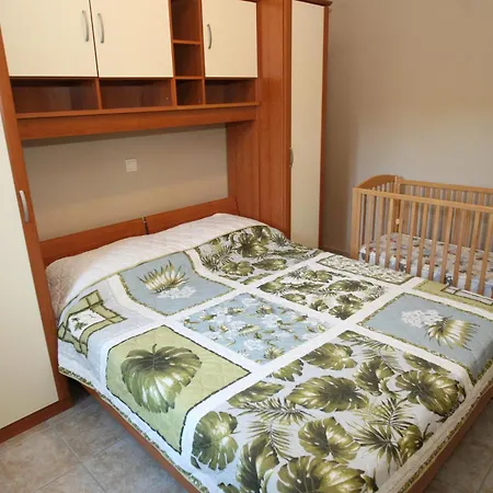 Sea View Apartments Nina Vrsi Room photo