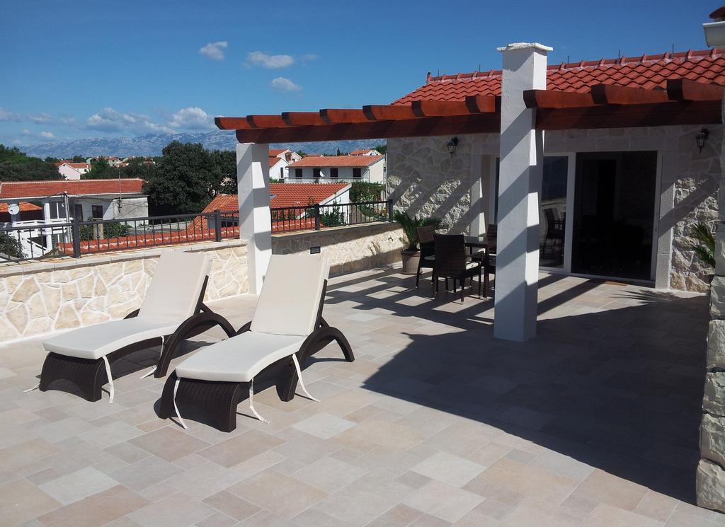 Sea View Nina Apartma