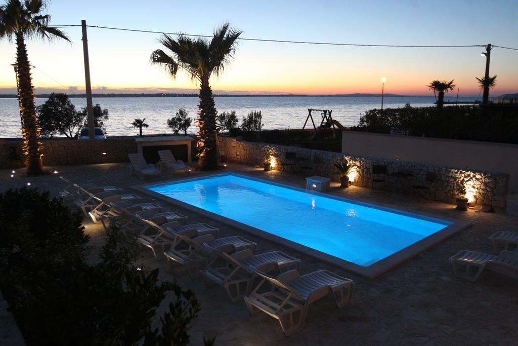 Sea View Nina Apartma